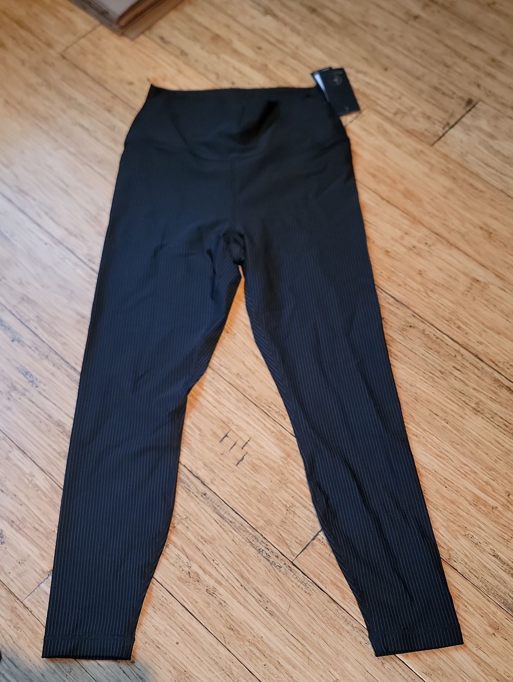 90 Degree Women’s High-Rise Black Pinstriped Leggings